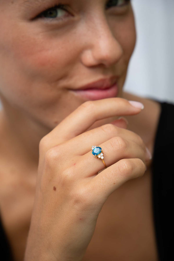 Anillo Petra azul